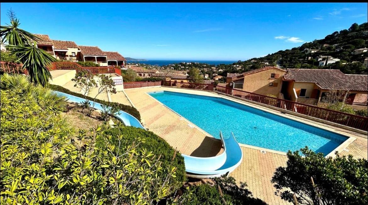 Terrasse De 30M2 Vue Mer Panoramique 1 Chambre Apartment Cavalaire-sur-Mer Ngoại thất bức ảnh